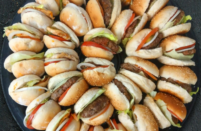 Mixed Burger & Prego Platter